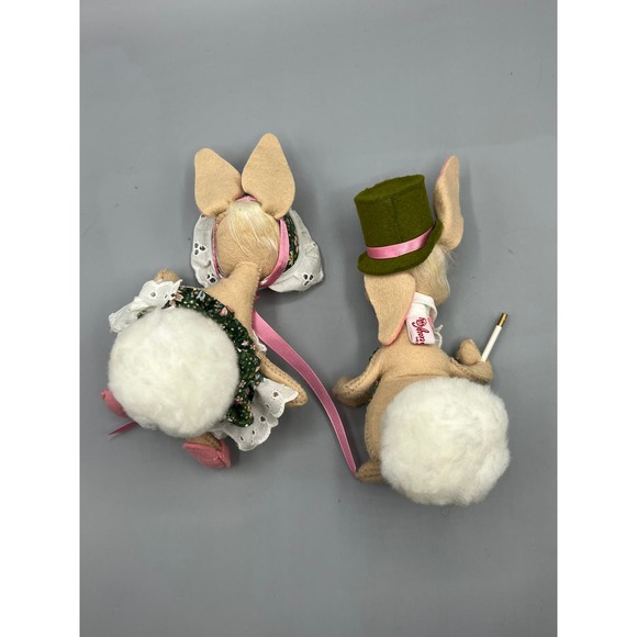 Annalee Easter Parade Posable Boy and Girl Bunny Rabbits 1998 - Picture 7 of 8